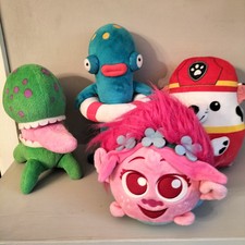 Lotti Di 4 Peluches Vari