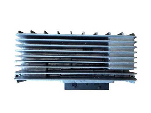 Amplificatore audio audi - amplificatore,