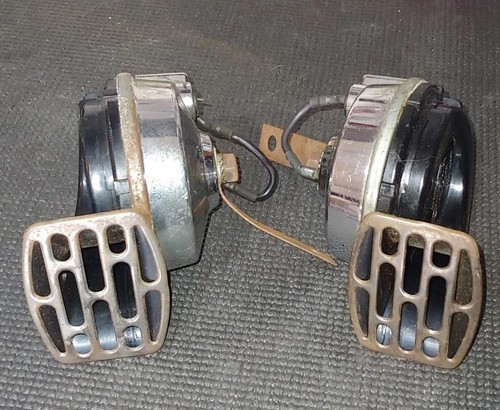 Pair - one, low)