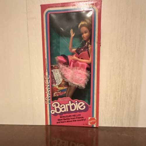 Mattel bambola barbie parigina