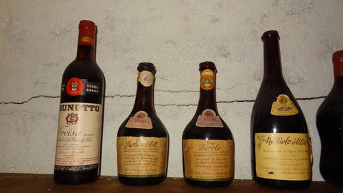 Bottiglia vino esposizione