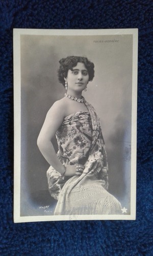 Carte postale fantaisie folies - carte,