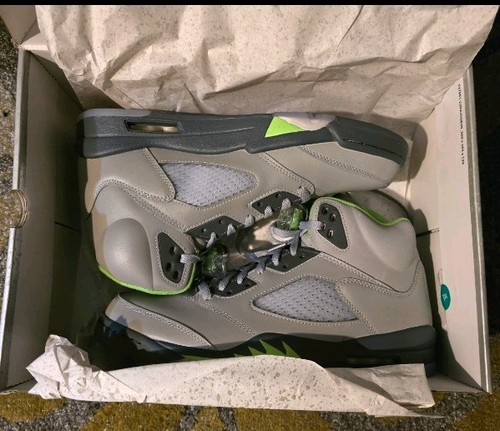 Jordan retro green - jordan,