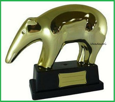 Tapiro d'oro doro striscia la