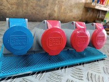 QUADRO CON 4 Prese Industriali 220 380 1663 1664