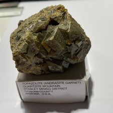 TOPAZOLITE [ANDRADITE GARNET