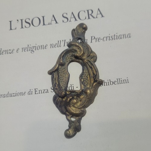Bocchetta copri serratura - r),