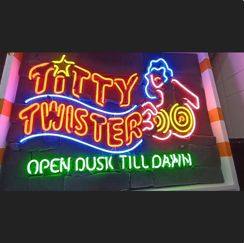 Titty twister aperto - twister,