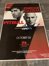 Poster Tour 11x17 Firmato