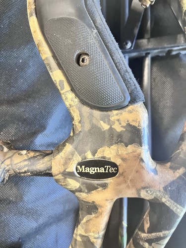 Hoyt magna tech compound - magna, bow