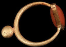 Anello in oro antico asiatico