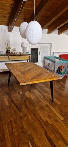 Tavolo stile industriale