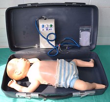Laerdal Actronics Baby CPR Training Manichino Custodia e Controller