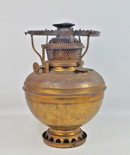 Brass oil font lamp - b,