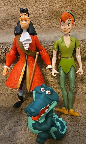 Disney store peter - store,