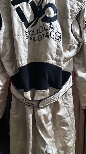 Vendo tuta rally usata ma - usata,