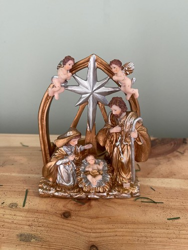Sacra famiglia con - sacra,