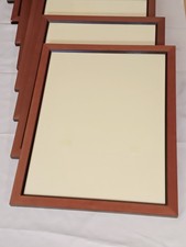 cornici portafoto o porta stampe a parete