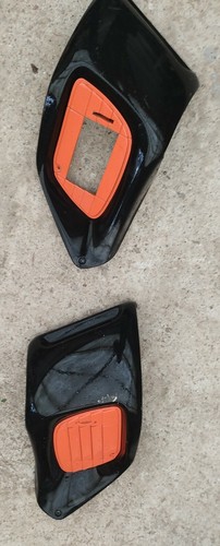 Plastica carena fianchetto - plastica,