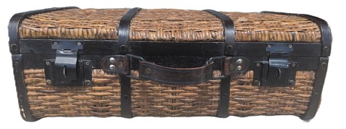 Autentico antico baule - , a