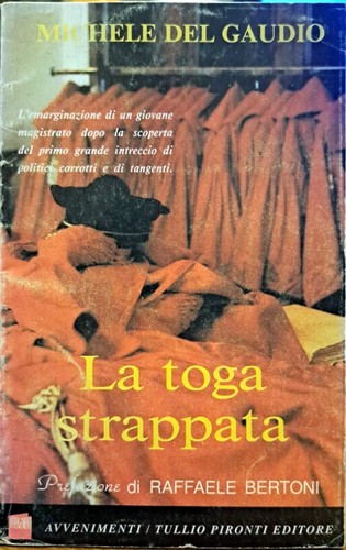 Libro toga strappata - libro, "