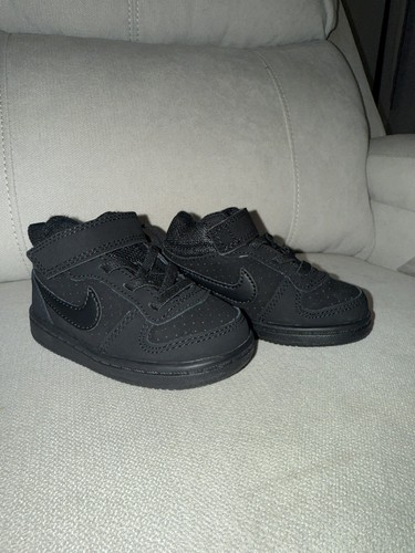 Nike court borough - borough, mid