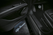 Luci di cortesia per portiera