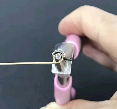 Pinza occhiello pesca - 1,