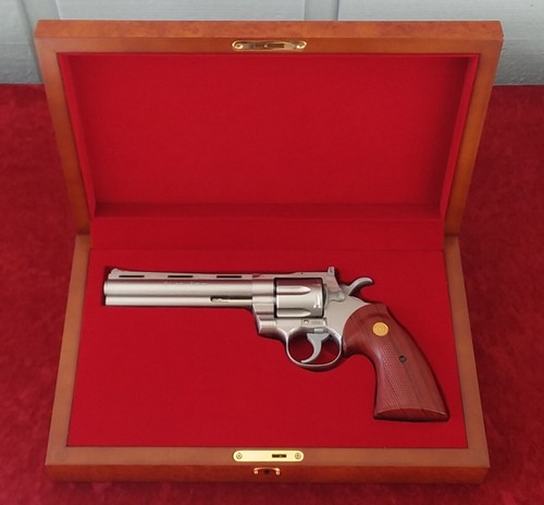 Colt revolver python - colt,