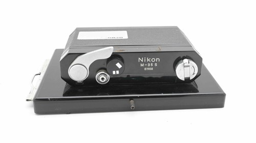 Nikon 35s half full frame - half/full,