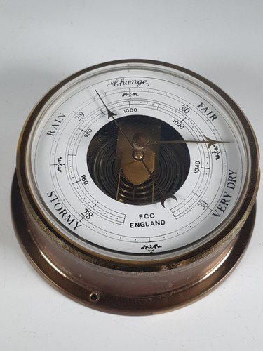 Vintage aneroid barometer - aneroid, fcc