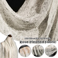 Tessuto 3D Rosa Ricamato Rughe