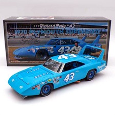 Richard Petty Autografato Plymouth Superbird 1:24 Standard 1970 Auto Diecast