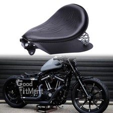 Sella in pelle nera per moto