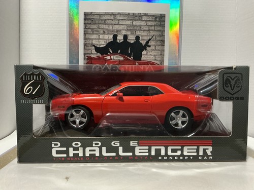 Highway 61 dodge - 1:18,
