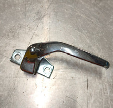 Chiusura finestra catenaccio