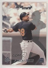 2000 Topps Stars Albert Belle #6