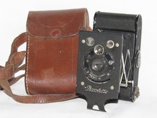 09J15 ANCIEN APPAREIL PHOTO A