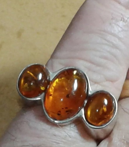 Anello argento con ambra - in,