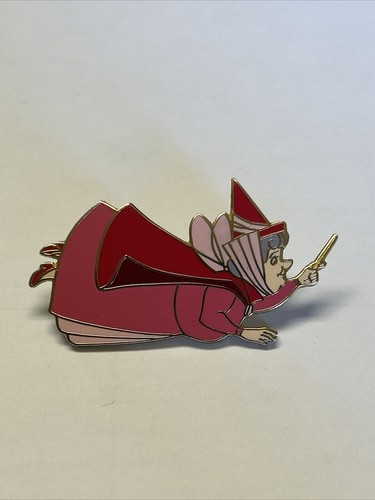 Vecchia spilla disney bella - disney,