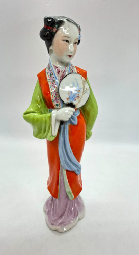 Statuina porcellana cinese