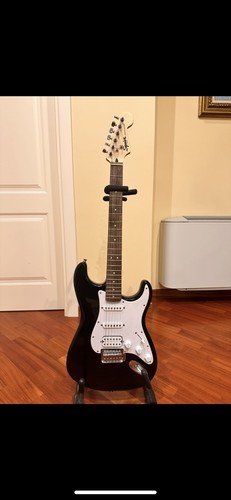 Fender stratocaster squier - fender,