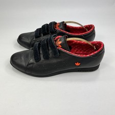 Scarpe da ginnastica vintage Adidas serie elegante da donna in pelle nera UK 7 cinturini comodi