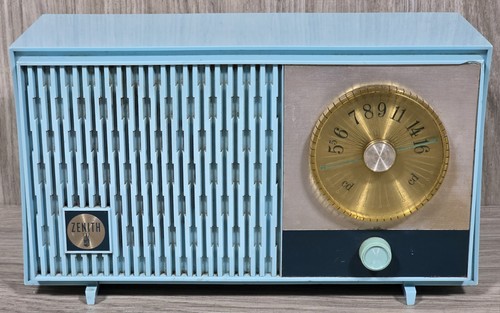 Zenith vintage tube radio - vintage, am