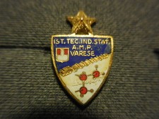 distintivo istituto tecnico industriale AMP Varese