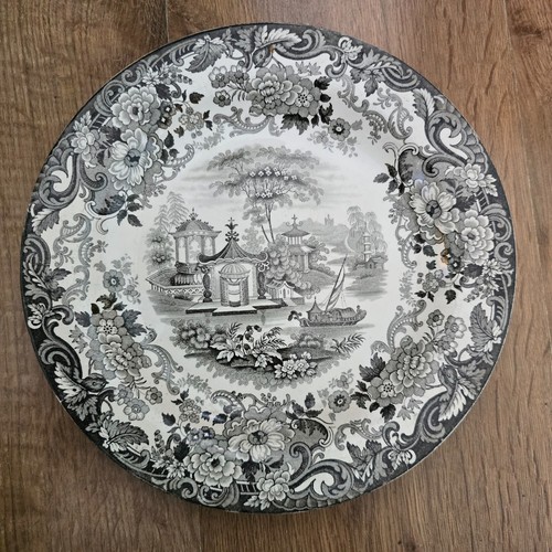 Antico piatto wedgwood marrone - wedgwood,