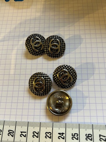 Boutons chanel vintage noir - vintage,