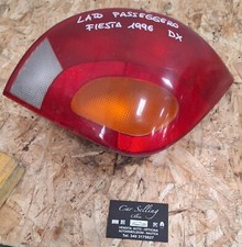 FANALINO STOP FORD FIESTA 1996 LATO PASSEGGERO ( DX) COD. 96F613N004