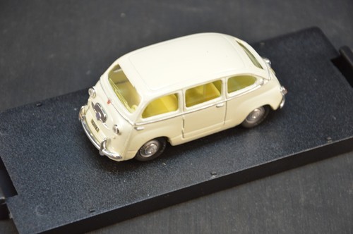 Giocher fiat 600 multipla - 1/43,