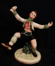 Statua ragazzo porcellana vino